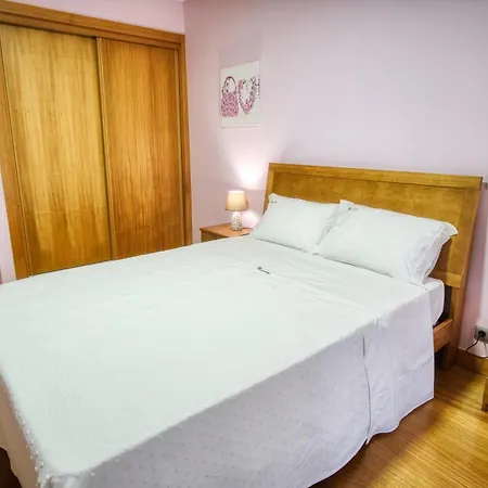 Pensjonat Casa Dos Carvalhos Ponte da Barca