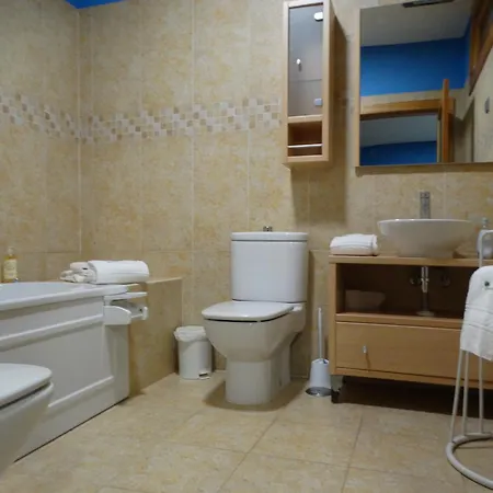Casa Dos Carvalhos * Ponte da Barca